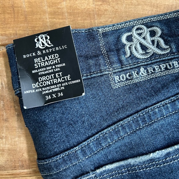 R&R Relaxed Straight Jeans - Picture 9 of 9